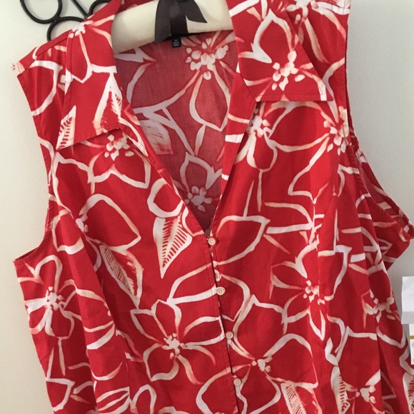 Jones New York Tops - NWT Jones New York Sleeveless Top Sz 3x